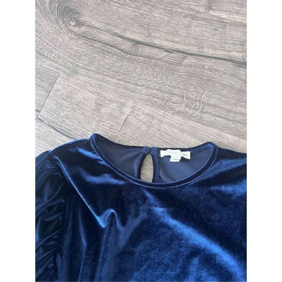 Tucker Tate Velvet long sleeve size M(8-10) - Picture 6 of 6